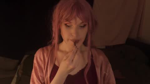 Effie Mur online show from January 24, 2025, 3:34 pm