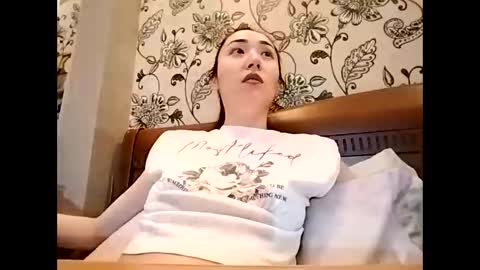 Effy online show from February 16, 2026, 3:19 pm