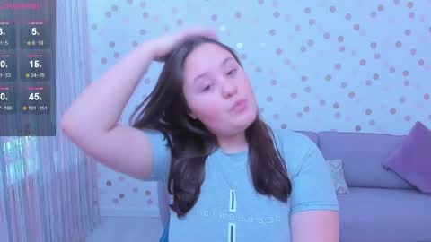 Effy online show from February 15, 2025, 1:27 pm