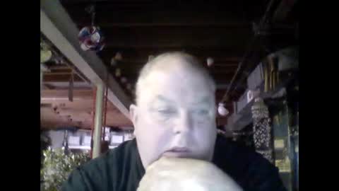 Snapshot of efriff chatting on April 5, 2026, 12:46 pm efriff online show from April 5, 2026, 12:46 pm