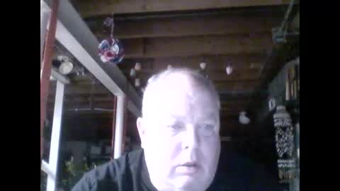 Snapshot of efriff chatting on April 19, 2026, 9:30 am efriff online show from April 19, 2026, 9:30 am