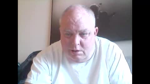 Snapshot of efriff chatting on May 11, 2026, 1:06 pm efriff online show from May 11, 2026, 1:06 pm