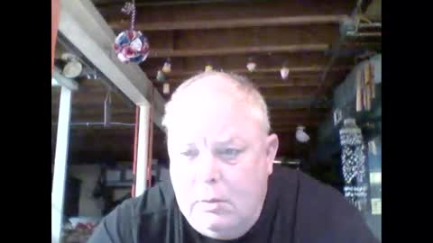 Snapshot of efriff chatting on May 28, 2026, 11:40 am efriff online show from May 28, 2026, 11:40 am