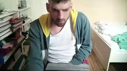 Snapshot of eheh60800 chatting on October 19, 2025, 1:45 pm eheh60800 online show from October 19, 2025, 1:45 pm