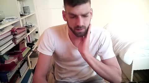 Snapshot of eheh60800 chatting on October 25, 2025, 9:06 am eheh60800 online show from October 25, 2025, 9:06 am