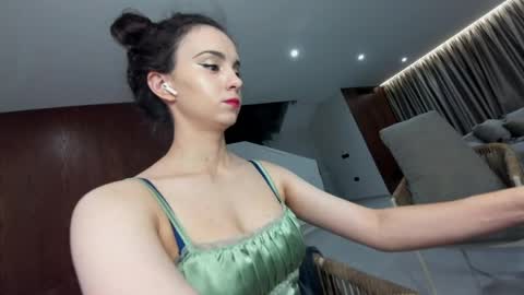 Erik and Alice online show from April 14, 2026, 3:23 am