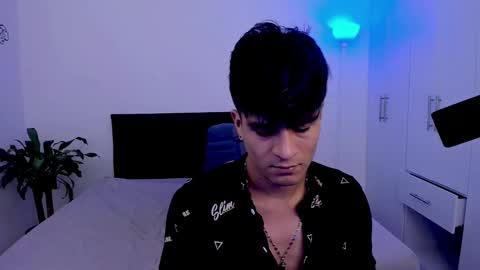 eiden_allenx1 online show from February 2, 2025, 2:02 pm