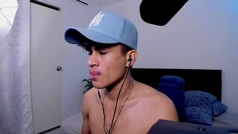 eiden_allenx1 online show from February 7, 2025, 1:36 am