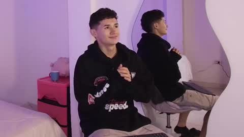 Snapshot of eiden_blake chatting on November 30, 2025, 11:42 pm Eiden Blake online show from November 30, 2025, 11:42 pm