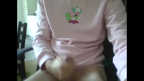 Snapshot of eighty20 chatting on October 16, 2025, 1:23 pm eighty20 online show from October 16, 2025, 1:23 pm