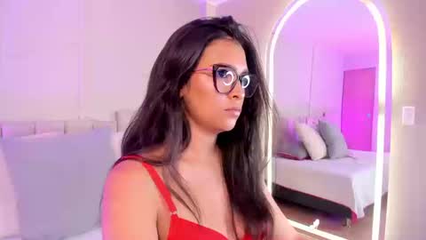 Snapshot of eimmy_bm chatting on September 26, 2025, 5:06 pm eimmy_bm online show from September 26, 2025, 5:06 pm