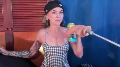 Snapshot of eimy_salome15 chatting on April 29, 2026, 8:04 pm eimy_salome15 online show from April 29, 2026, 8:04 pm