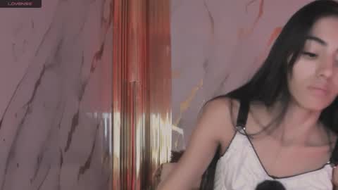 eimy online show from February 19, 2026, 1:29 pm