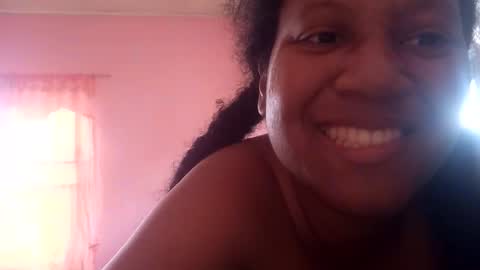 Eirondra Valeen online show from October 22, 2025, 2:17 pm