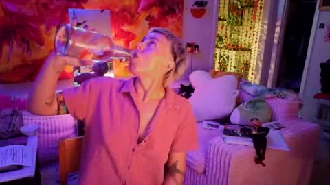 ejrabloom online show from March 27, 2026, 8:26 am