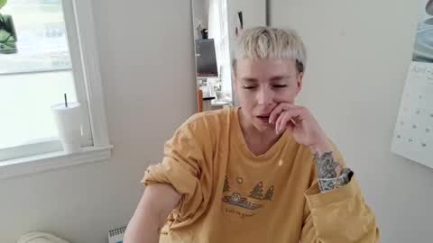 ejrabloom online show from April 2, 2026, 8:06 pm