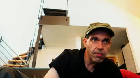 Snapshot of el_chappi chatting on July 16, 2026, 4:40 am el_chappi online show from July 16, 2026, 4:40 am