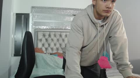 el_principee online show from March 12, 2025, 11:20 am