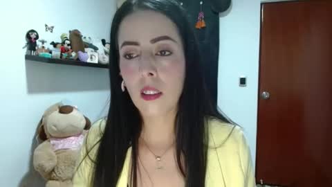 ela_3611 online show from February 5, 2025, 12:20 am