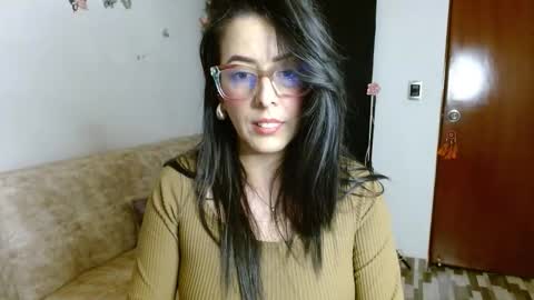 Snapshot of ela_3611 chatting on February 26, 2026, 4:33 am ela_3611 online show from February 26, 2026, 4:33 am