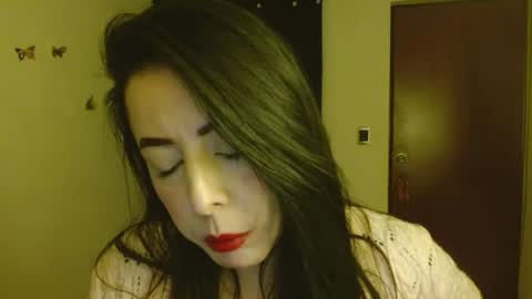 Snapshot of ela_3611 chatting on June 25, 2026, 4:56 am ela_3611 online show from June 25, 2026, 4:56 am