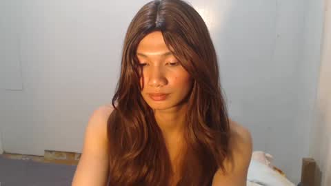 Snapshot of ela_bae chatting on July 31, 2026, 8:19 pm ela_bae online show from July 31, 2026, 8:19 pm