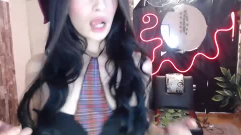 ELA  online show from December 6, 2024, 5:22 pm