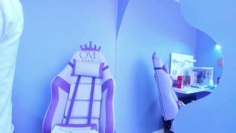 elaine87_ online show from February 24, 2026, 2:48 pm