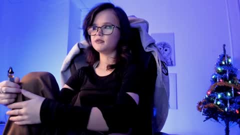 Your sweet girl online show from December 20, 2024, 11:05 pm