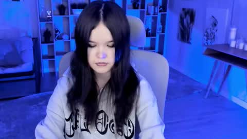 Your sweet girl online show from October 22, 2025, 8:19 pm