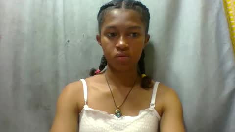 Snapshot of elaliealdy chatting on September 17, 2025, 6:37 am elaliealdy online show from September 17, 2025, 6:37 am