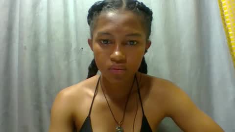 Snapshot of elaliealdy chatting on September 29, 2025, 6:07 am elaliealdy online show from September 29, 2025, 6:07 am