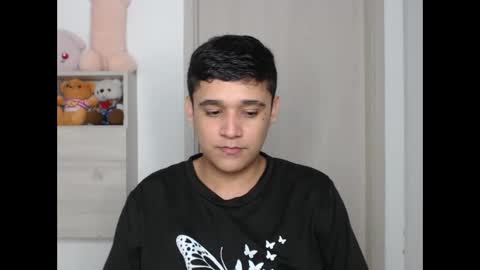 elandor online show from December 3, 2025, 6:10 am