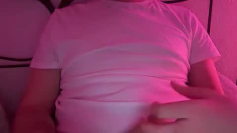 elariba online show from March 25, 2026, 9:21 pm