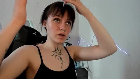 elastikiss online show from March 24, 2026, 10:31 am