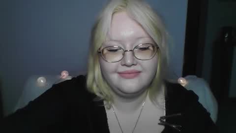 elayne_sweet online show from March 28, 2026, 8:25 am