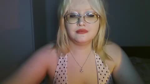 elayne_sweet online show from June 4, 2026, 6:30 am