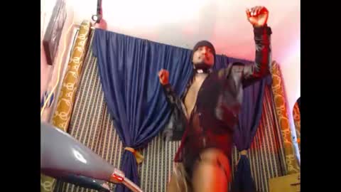 elcaballeroblack online show from November 8, 2025, 3:07 am