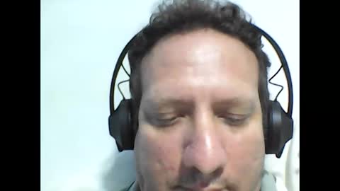 elcamello6 online show from October 7, 2025, 6:54 am