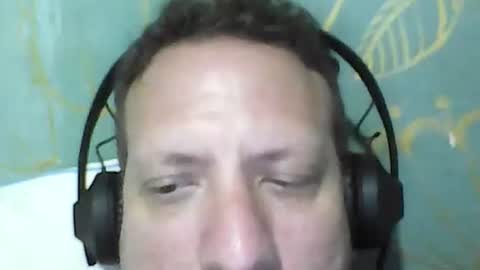 elcamello6 online show from November 27, 2025, 7:10 am