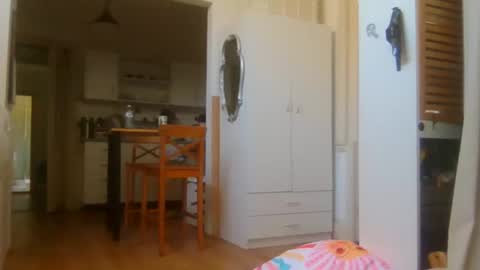 daniel18cmx online show from February 4, 2026, 2:39 am