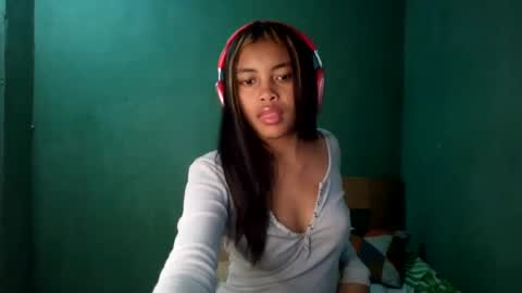 Snapshot of eldie69 chatting on June 27, 2026, 12:22 pm eldie69 online show from June 27, 2026, 12:22 pm