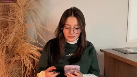 Elecktra online show from February 26, 2026, 7:35 pm