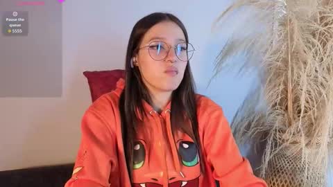 Elecktra online show from March 24, 2026, 8:03 pm