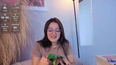 Snapshot of elecktra_sweet chatting on June 12, 2026, 7:24 pm Elecktra online show from June 12, 2026, 7:24 pm