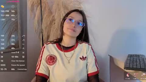 Snapshot of elecktra_sweet chatting on June 23, 2026, 7:56 pm Elecktra online show from June 23, 2026, 7:56 pm