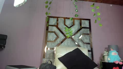 electra_gosselin online show from April 5, 2026, 12:19 am