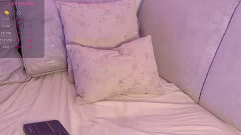 Snapshot of electra_rhodes chatting on July 24, 2026, 9:35 pm Electra Rhodes online show from July 24, 2026, 9:35 pm