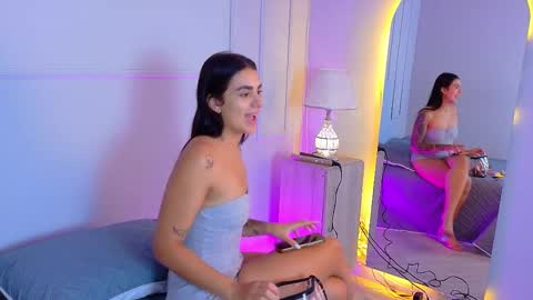 ELECTRA  online show from November 16, 2025, 1:39 pm