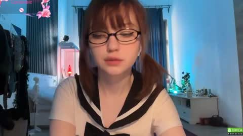 Aleksa online show from April 18, 2026, 11:14 am